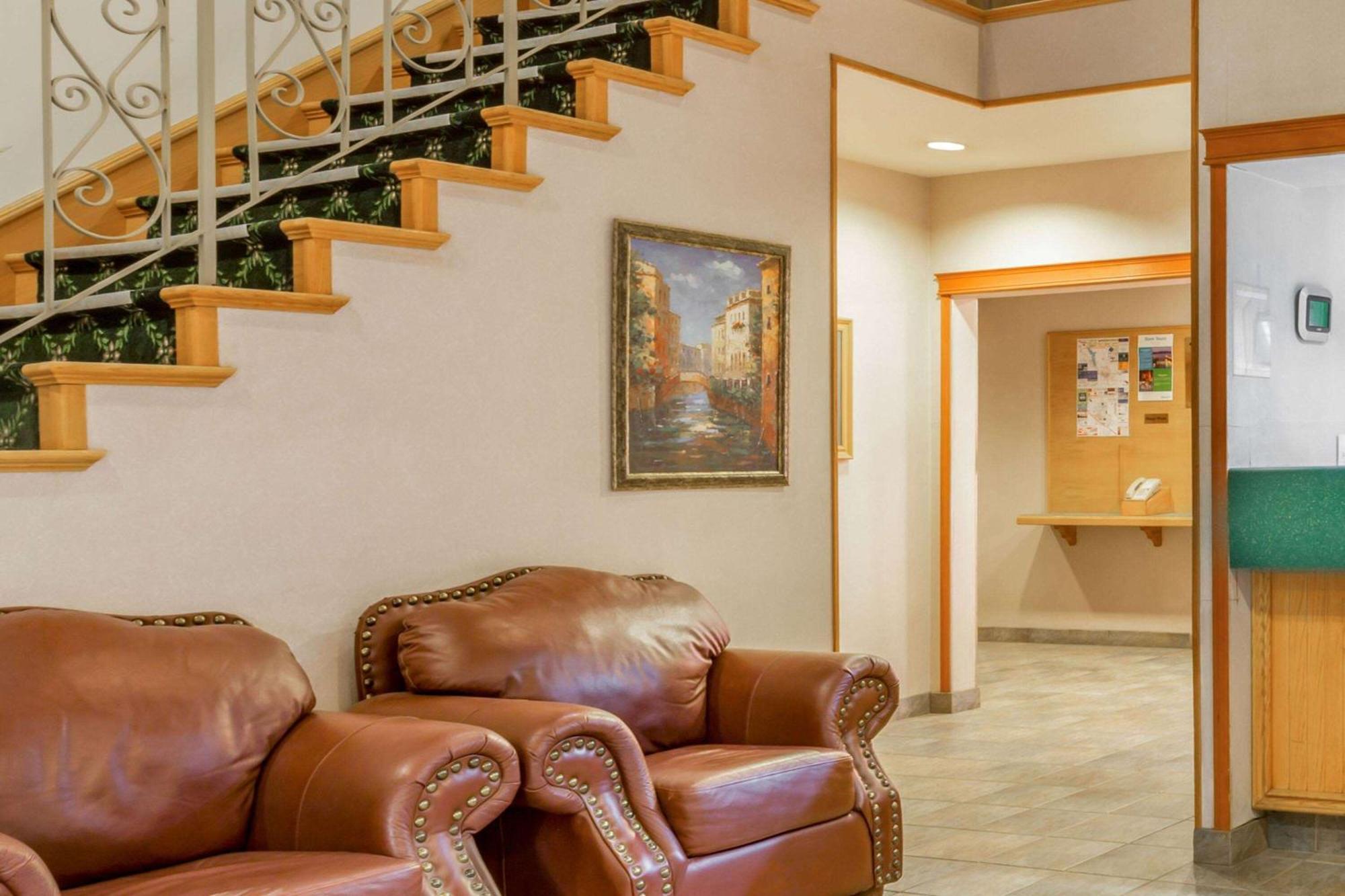 Howard Johnson By Wyndham Fort St. John Luaran gambar