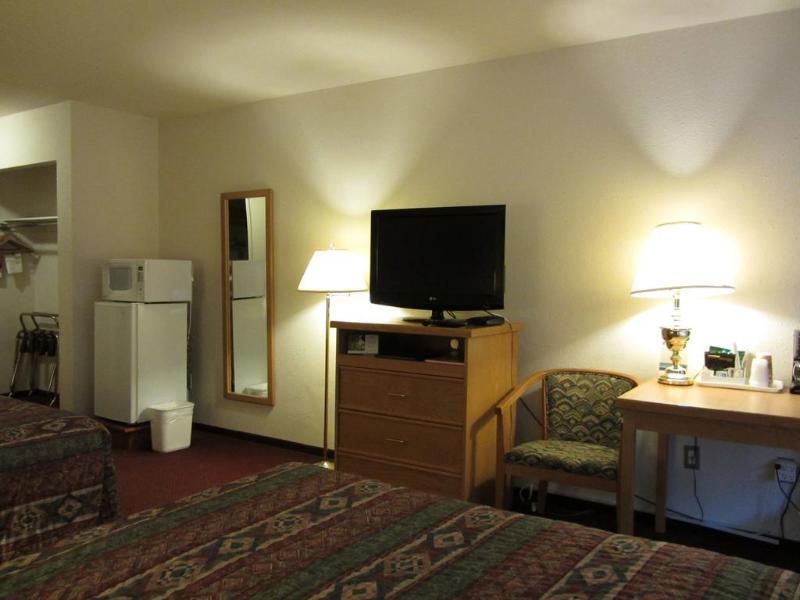 Howard Johnson By Wyndham Fort St. John Luaran gambar