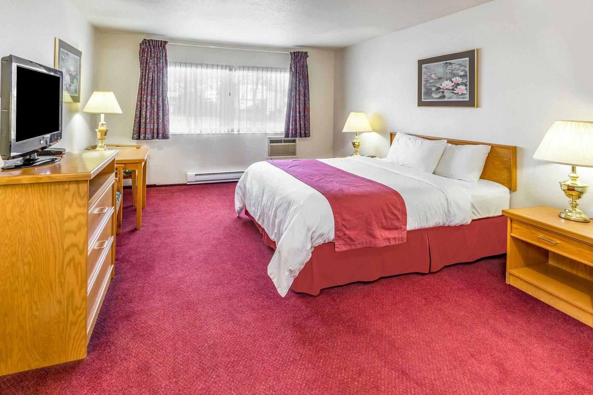 Howard Johnson By Wyndham Fort St. John Luaran gambar